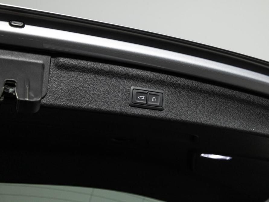 Audi Q3 II (F3) Санкт-Петербург  - изображение 23