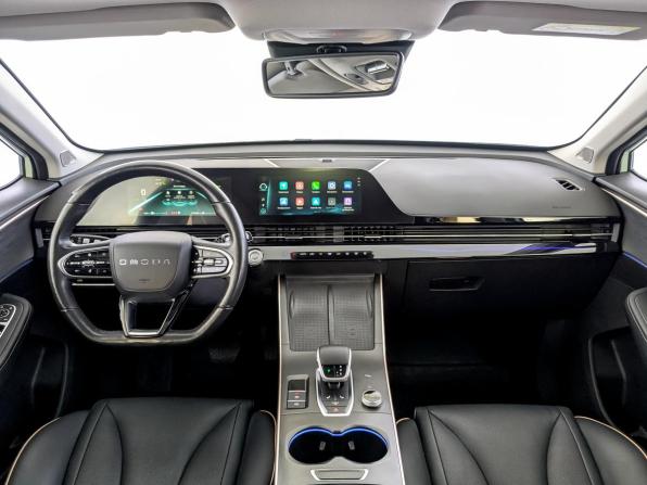Omoda C5 I с пробегом 2023 года, цена 1 425 000 рублей, 111192 км, внедорожник, Автокод Объявления