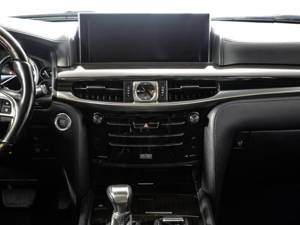Lexus LX III Рестайлинг 2 с пробегом 2016 года, цена 6 495 000 рублей, 171620 км, внедорожник, Автокод Объявления