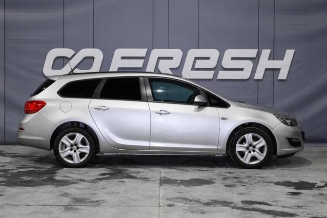 Opel Astra J Рестайлинг с пробегом 2013 года, цена 849 000 рублей, 227143 км, универсал, Автокод Объявления