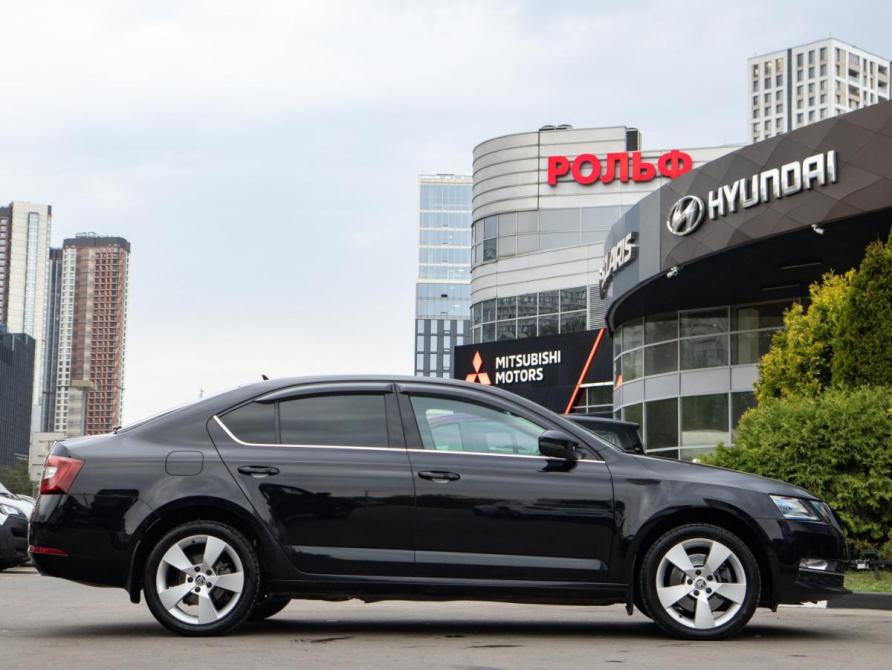 Skoda Octavia III (A7) Рестайлинг Москва  - изображение 3