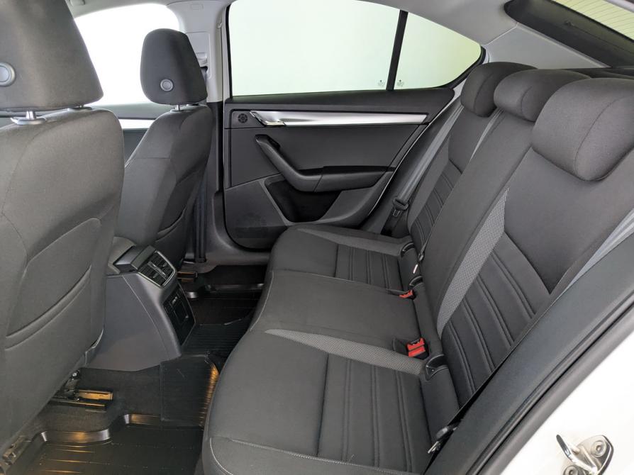 Skoda Octavia III (A7) Рестайлинг Москва  - изображение 12
