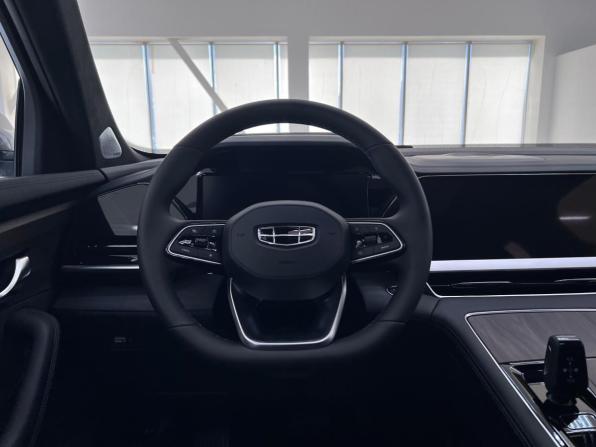 Geely Monjaro I Рестайлинг с пробегом 2026 года, цена 4 664 000 рублей, 15 км, внедорожник, Автокод Объявления