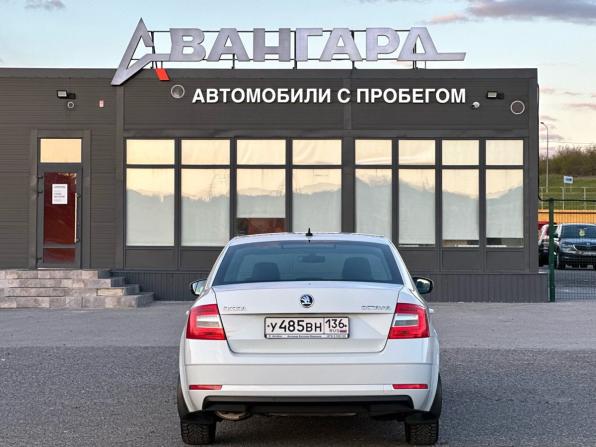 Skoda Octavia III (A7) Рестайлинг с пробегом 2019 года, цена 1 700 000 рублей, 110000 км, лифтбек, Автокод Объявления