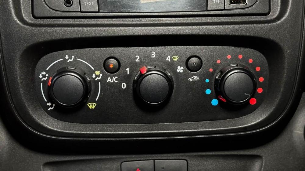 Renault Trafic III Смоленск  - изображение 17