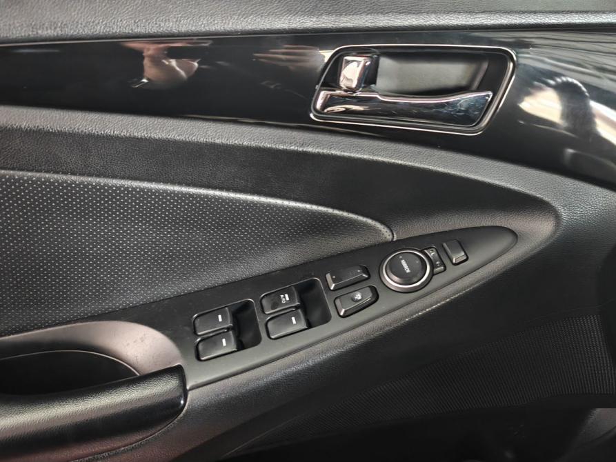 Hyundai Sonata VI (YF) Москва  - изображение 16
