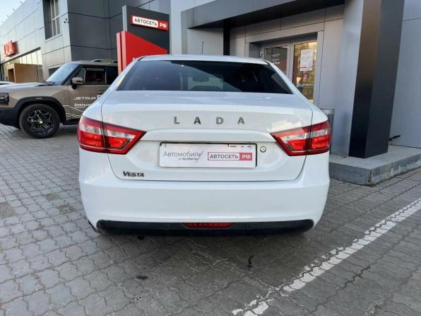 Lada (ВАЗ) Vesta I с пробегом 2017 года, цена 751 920 рублей, 116376 км, седан, Автокод Объявления