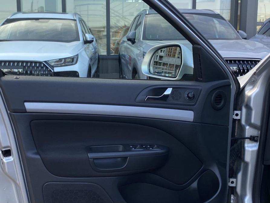 Skoda Octavia II (A5) Рестайлинг Москва  - изображение 15