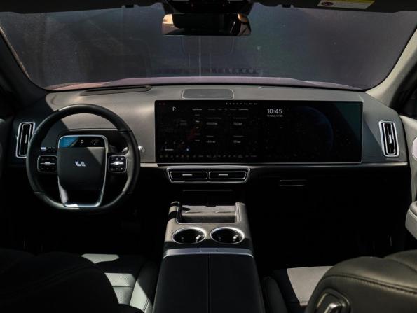 Li Auto (Lixiang) L7 I с пробегом 2023 года, цена 5 410 000 рублей, 51750 км, внедорожник, Автокод Объявления