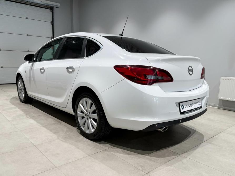 Opel Astra J Рестайлинг Екатеринбург  - изображение 8