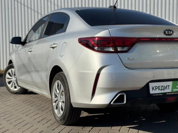 Kia Rio IV Рестайлинг с пробегом 2021 года, цена 1 740 000 рублей, 46000 км, седан, Автокод Объявления