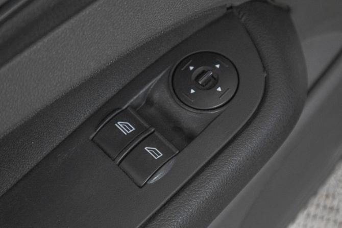 Ford Focus II с пробегом 2007 года, цена 529 000 рублей, 300000 км, седан, Автокод Объявления