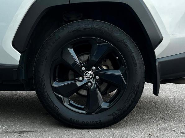 Toyota RAV4 V (XA50) с пробегом 2021 года, цена 3 652 400 рублей, 118706 км, внедорожник, Автокод Объявления
