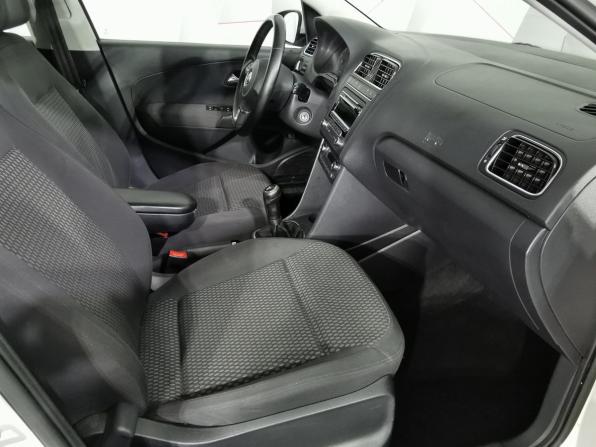 Volkswagen Polo V с пробегом 2011 года, цена 745 150 рублей, 129300 км, седан, Автокод Объявления