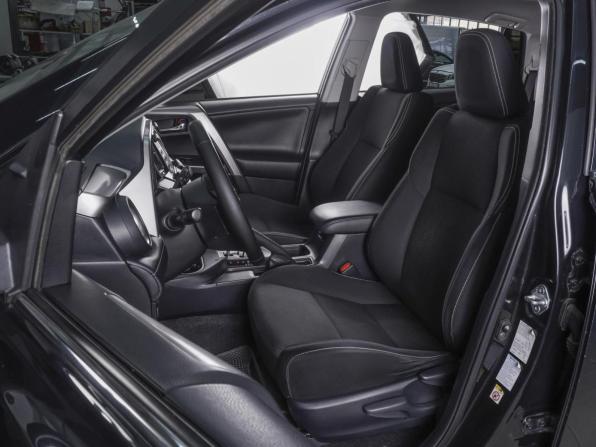Toyota RAV4 IV (XA40) Рестайлинг с пробегом 2016 года, цена 2 120 000 рублей, 199839 км, внедорожник, Автокод Объявления