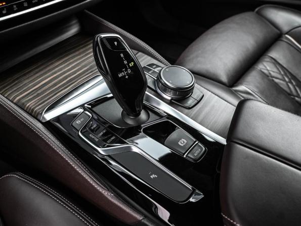 BMW 5 серии VII (G30/G31/G38) с пробегом 2018 года, цена 4 349 000 рублей, 137366 км, седан, Автокод Объявления