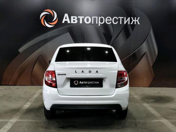 Lada (ВАЗ) Granta I Рестайлинг с пробегом 2022 года, цена 750 000 рублей, 52650 км, седан, Автокод Объявления