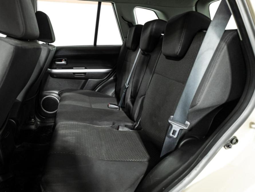 Suzuki Grand Vitara II Рестайлинг Санкт-Петербург  - изображение 10