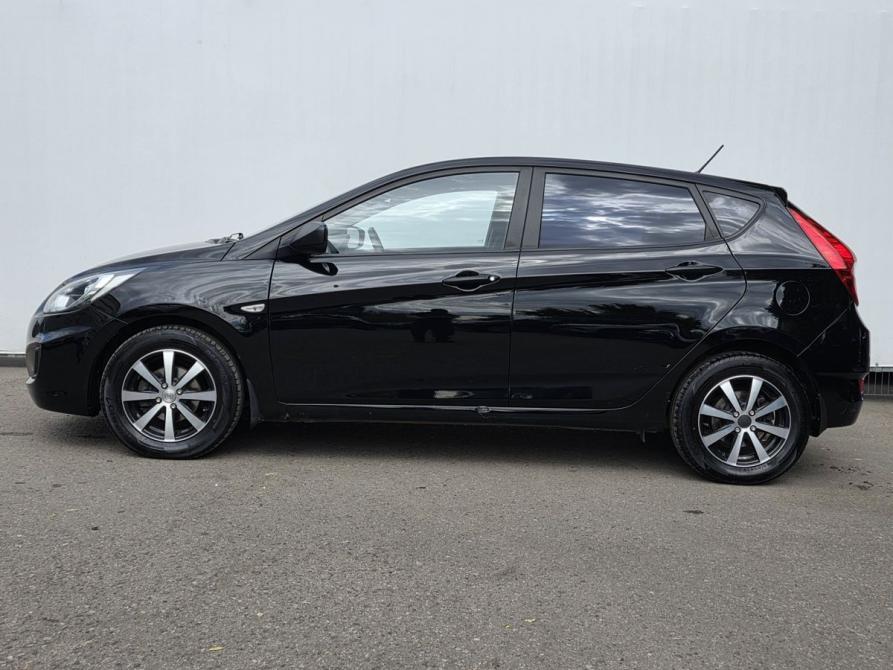 Hyundai Solaris I Москва  - изображение 8