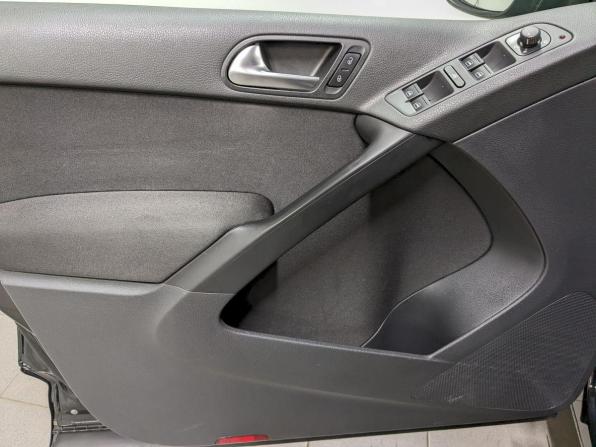 Volkswagen Tiguan I с пробегом 2010 года, цена 1 140 000 рублей, 164464 км, внедорожник, Автокод Объявления
