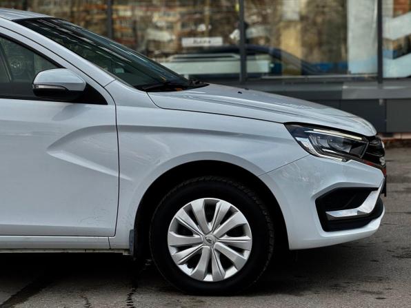 Lada (ВАЗ) Vesta I Рестайлинг (NG) с пробегом 2023 года, цена 1 279 990 рублей, 45787 км, седан, Автокод Объявления