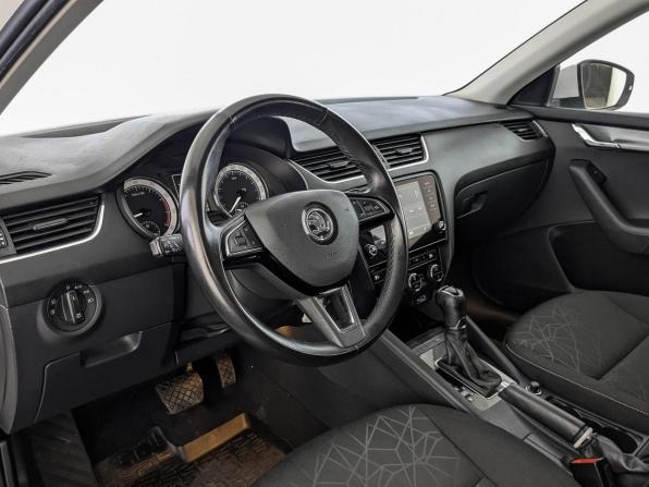 Skoda Octavia III (A7) Рестайлинг с пробегом 2020 года, цена 2 110 000 рублей, 47952 км, лифтбек, Автокод Объявления