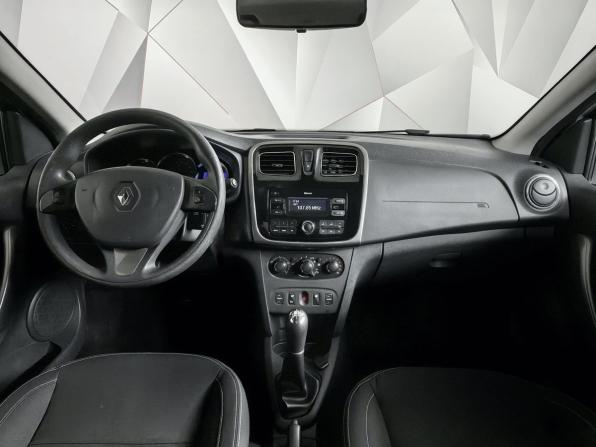 Renault Logan II с пробегом 2017 года, цена 698 000 рублей, 114190 км, седан, Автокод Объявления