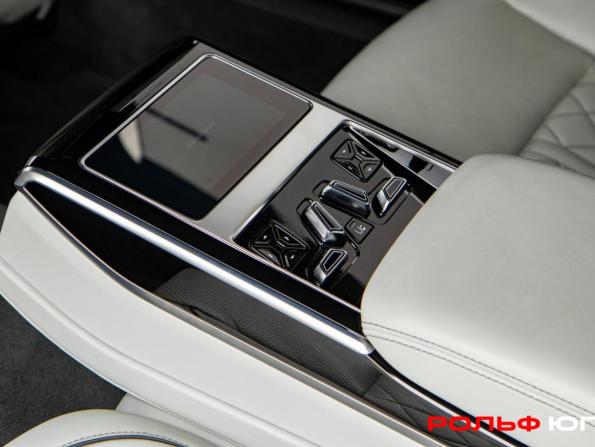 Audi A8 IV (D5) с пробегом 2022 года, цена 7 600 000 рублей, 104872 км, седан, Автокод Объявления