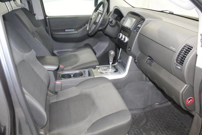 Nissan Pathfinder III Рестайлинг с пробегом 2013 года, цена 1 609 000 рублей, 221268 км, внедорожник, Автокод Объявления