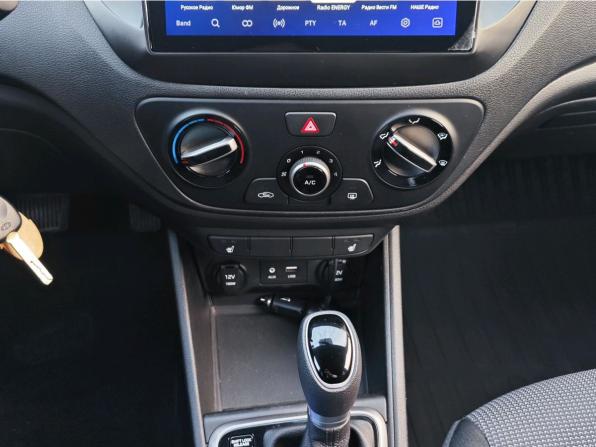 Hyundai Solaris II с пробегом 2018 года, цена 1 320 000 рублей, 116717 км, седан, Автокод Объявления