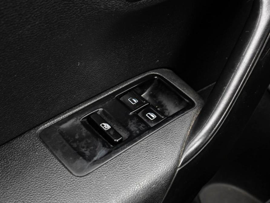 Volkswagen Polo V Краснодар  - изображение 15
