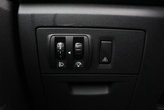 Renault Laguna III с пробегом 2009 года, цена 630 000 рублей, 230418 км, лифтбек, Автокод Объявления