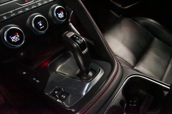 Jaguar E-Pace I с пробегом 2018 года, цена 2 897 000 рублей, 133000 км, внедорожник, Автокод Объявления