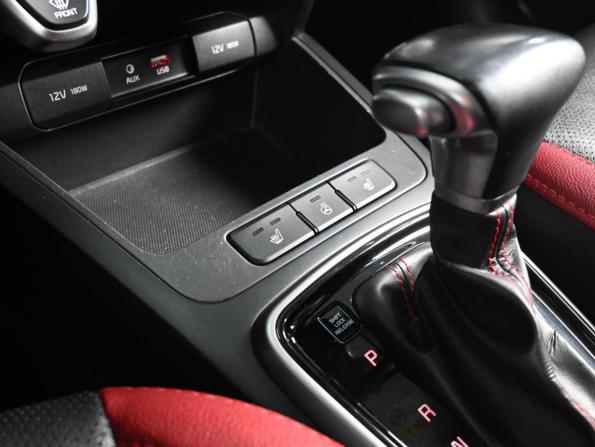 Kia Rio IV с пробегом 2020 года, цена 1 639 000 рублей, 135842 км, седан, Автокод Объявления