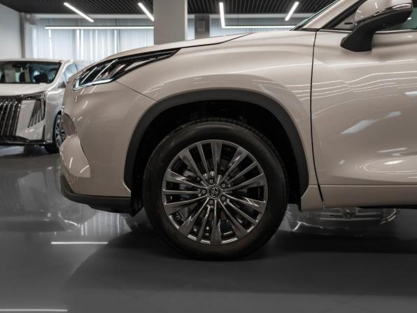 Toyota Highlander IV (XU70) с пробегом 2026 года, цена 5 980 000 рублей, 50 км, внедорожник, Автокод Объявления