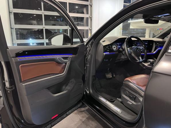 Volkswagen Touareg III с пробегом 2019 года, цена 4 999 000 рублей, 138501 км, внедорожник, Автокод Объявления