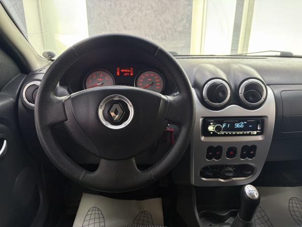 Renault Logan I Рестайлинг с пробегом 2011 года, цена 525 000 рублей, 189003 км, седан, Автокод Объявления