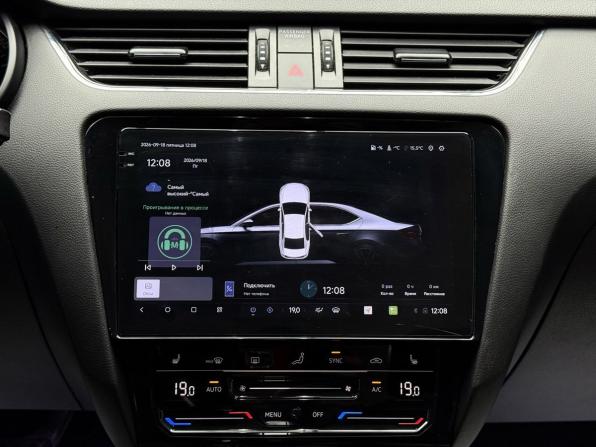 Skoda Octavia III (A7) с пробегом 2015 года, цена 1 399 000 рублей, 223000 км, лифтбек, Автокод Объявления