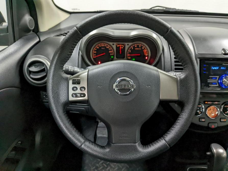Nissan Note I Москва  - изображение 24