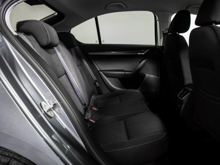 Skoda Octavia III (A7) Рестайлинг Москва  - изображение 9