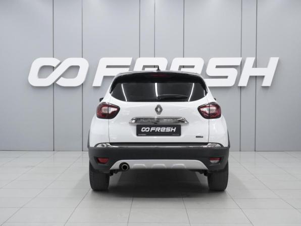 Renault Kaptur I Рестайлинг с пробегом 2020 года, цена 1 739 000 рублей, 114750 км, внедорожник, Автокод Объявления