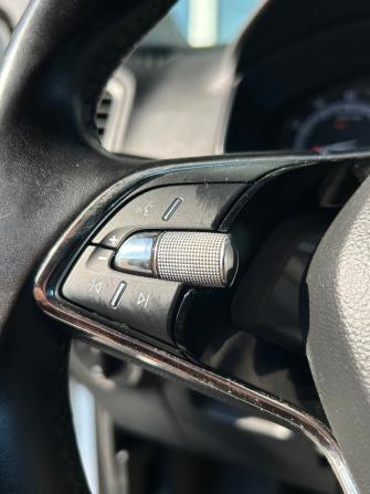 Skoda Karoq I с пробегом 2021 года, цена 2 250 000 рублей, 135434 км, внедорожник, Автокод Объявления