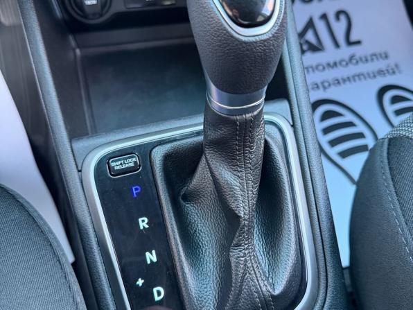 Hyundai Solaris II с пробегом 2019 года, цена 1 449 900 рублей, 99878 км, седан, Автокод Объявления