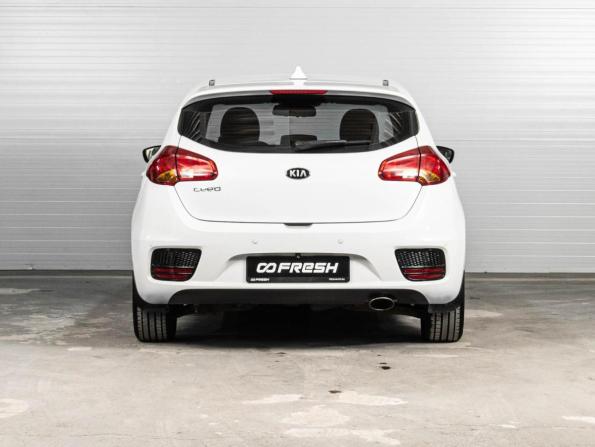 Kia Ceed II Рестайлинг с пробегом 2018 года, цена 1 510 000 рублей, 140503 км, хэтчбек, Автокод Объявления