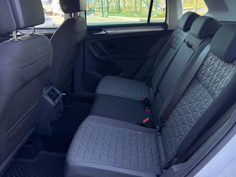 Volkswagen Tiguan II Рестайлинг Екатеринбург  - изображение 28