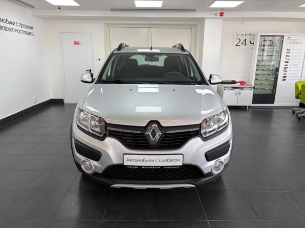 Renault Sandero II с пробегом 2018 года, цена 1 118 000 рублей, 105242 км, хэтчбек, Автокод Объявления
