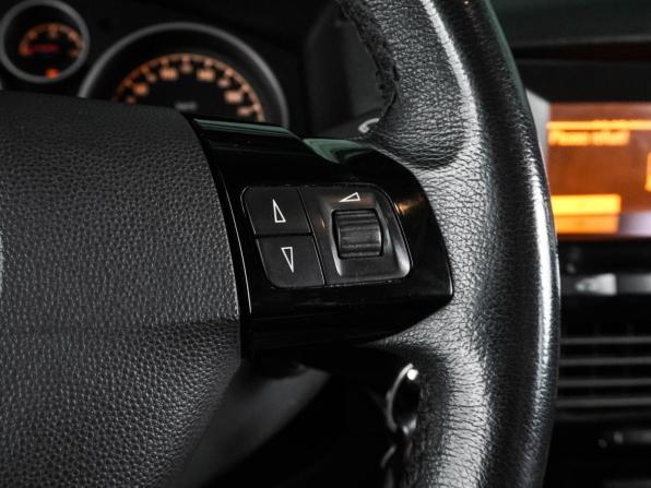 Opel Astra H Рестайлинг с пробегом 2011 года, цена 569 000 рублей, 144203 км, седан, Автокод Объявления