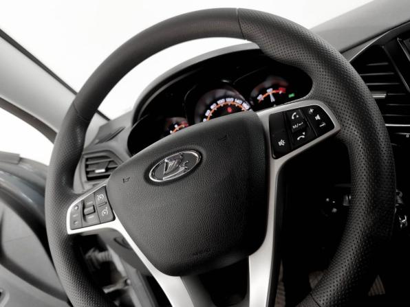 Lada (ВАЗ) Vesta I с пробегом 2021 года, цена 1 064 000 рублей, 96851 км, седан, Автокод Объявления
