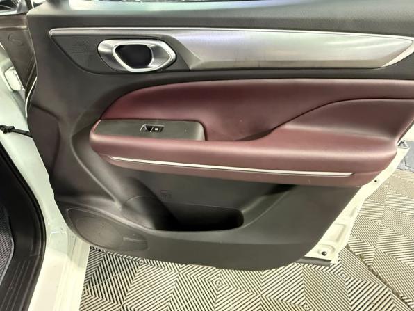 GAC Trumpchi M6 Pro с пробегом 2021 года, цена 1 993 000 рублей, 93816 км, минивэн, Автокод Объявления
