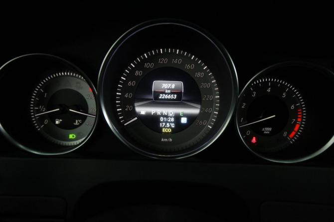 Mercedes-Benz C-Класс III (W204) Рестайлинг с пробегом 2012 года, цена 1 600 000 рублей, 226653 км, седан, Автокод Объявления